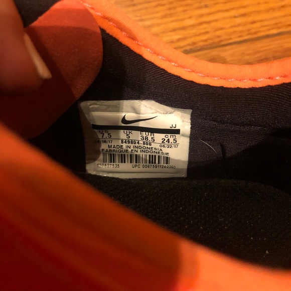 Nike Free Training Shoes - Picture 4 of 4